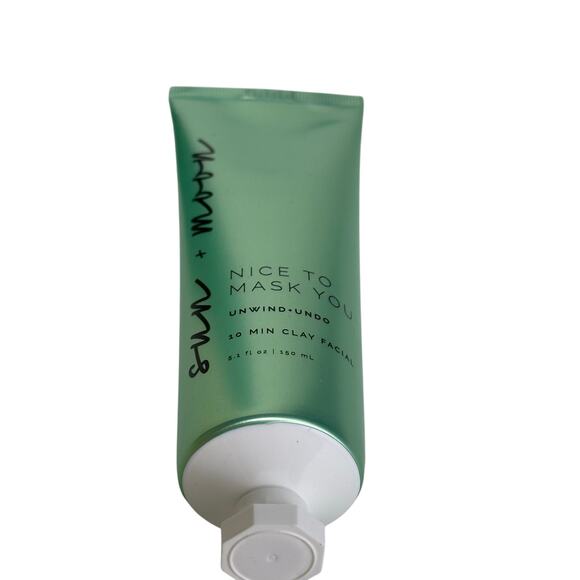 Sun + Moon Nice To Mask You Unwind + Undo 10 Min Clay Facial - Picture 3 of 3